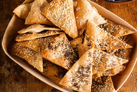 sajat-etel-behozatala-partybuszra