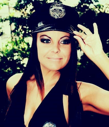 sztriptiz-tancoslany-anita-2