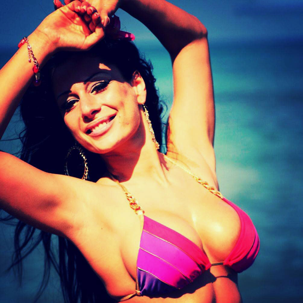 sztriptiz-tancoslany-lya-4