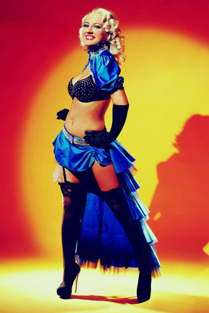 sztriptiz-tancoslany-renee-3