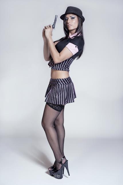 sztriptiz-tancoslany-sophie-3
