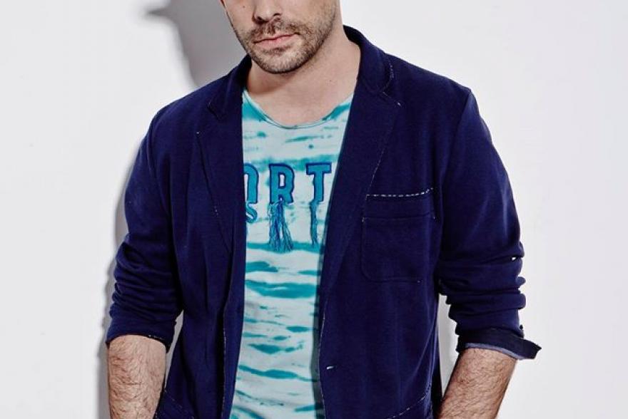 István Dani élőben közvetített partybuszunkról.