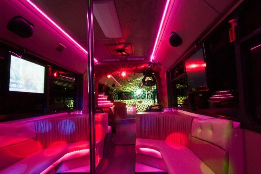 partybusz-50-fos-mercedes-belso-kep-9