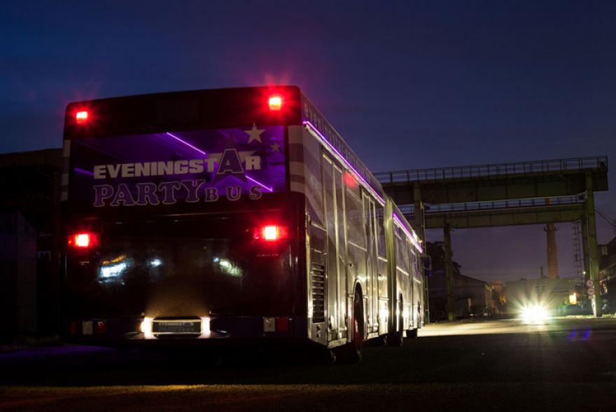 partybusz-50-fos-mercedes-kulso-kep-6